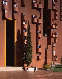 Ricardo Bofill  Taller de Arquitectura: Walden 7, Barcelona, 1975 