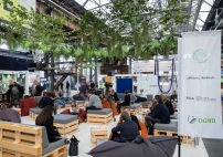 Im letzten Jahr fand das Klimafestival von Heinze und BauNetz in den Dsseldorfer Schmiedehallen statt. 