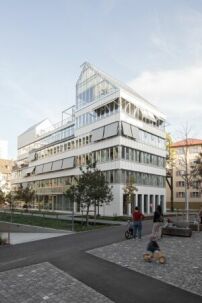 Wohnen: Wohn- und Atelierhaus Lyse-Lotte in Basel von Clauss Kahl Merz Atelier + Martina Kausch Architektinnen 