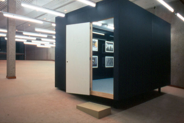 OFFICE KGDVS: OFFICE 16, EXHIBITION-LAY-OUT FOR 35M3 DESINGEL Antwerp, Belgium 2005